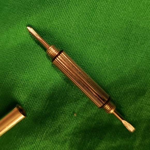 Pocket Tools Credit Card Multi tool and Mini Flathead Phillips Keychain - Picture 6 of 6